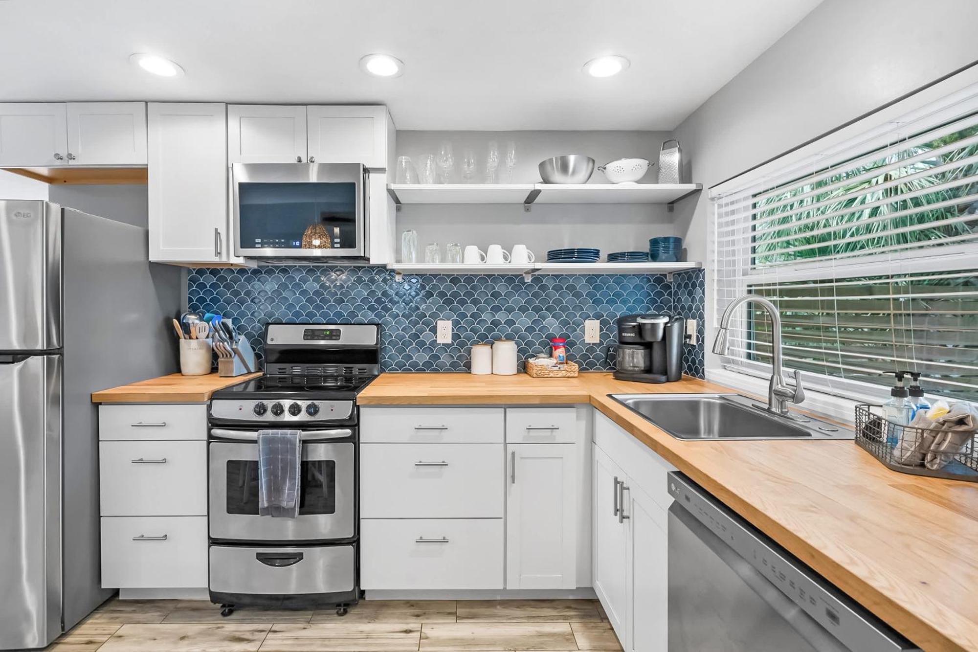 Coral Cottage, Stylish Studio Suite On Canal, Walkable To Beach, Private Parking St. Augustine Bagian luar foto