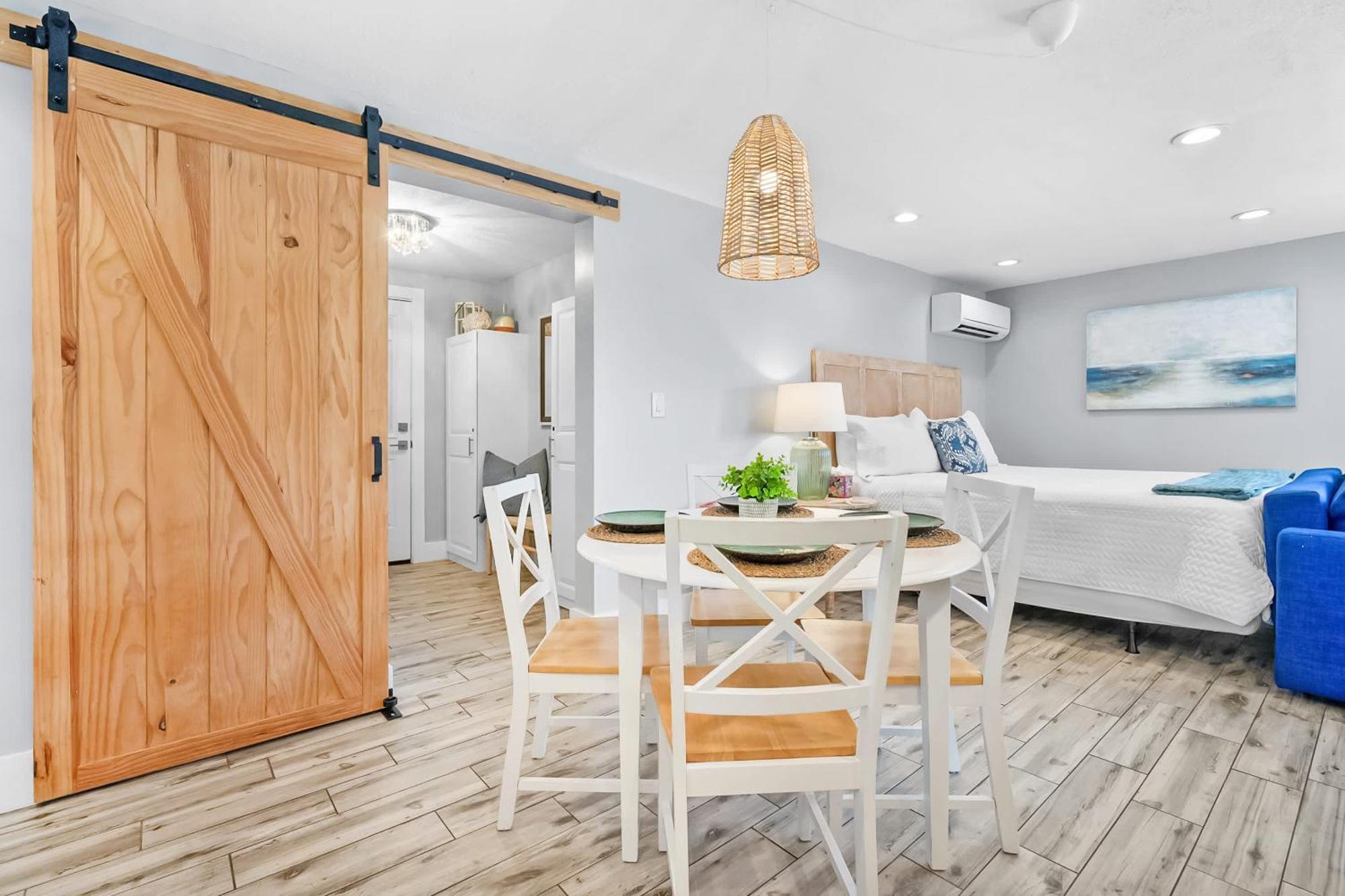 Coral Cottage, Stylish Studio Suite On Canal, Walkable To Beach, Private Parking St. Augustine Bagian luar foto